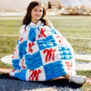 Ole Miss Rebels Blanket - Hugs