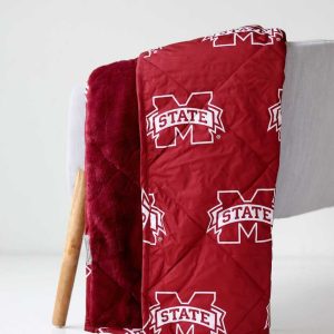 Mississippi State Bulldogs Hooded Stadium Everywhere Blanket