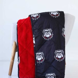 Georgia Bulldogs Hooded Stadium Everywhere Blanket