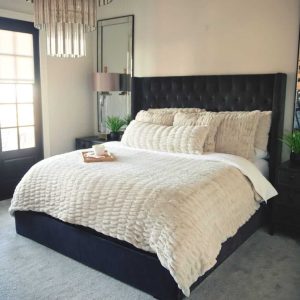 Hugs Ancient Scroll Duvet