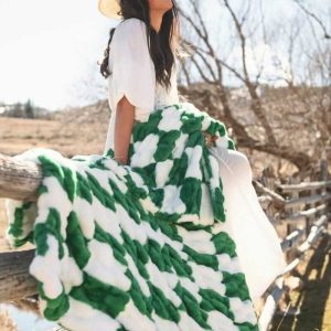 Hugs Check Green Blanket