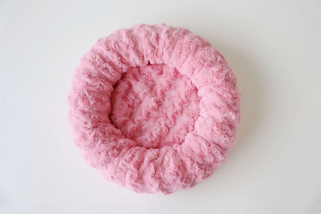 Bubblegum Pet Bed - Image 6