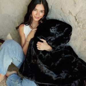 Lush Black Onyx Blanket