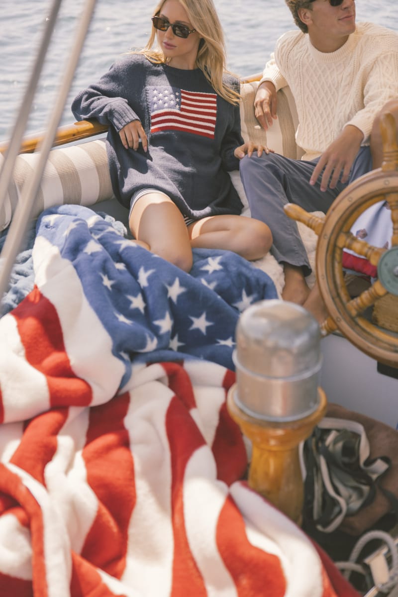Lush Flag Blanket - Image 4