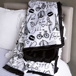 A Day In Paris - Black Blanket