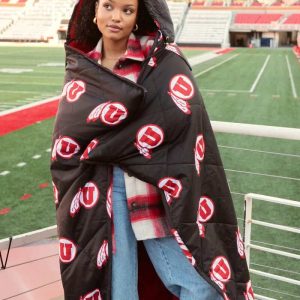 University of Utah Utes Hooded Stadium Everywhere Blanket