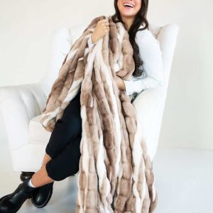 Hugs Swirl Hot Chocolate Blanket