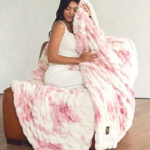 Hugs Dollie Blanket