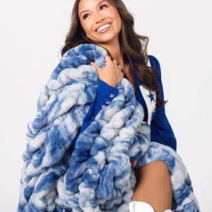 Hugs Texas Marble Blanket