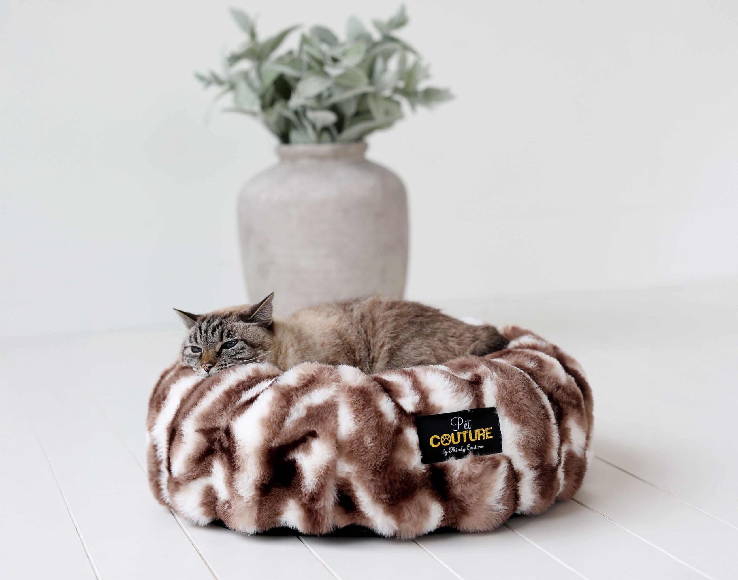 Cloudy Day Brown Pet Bed