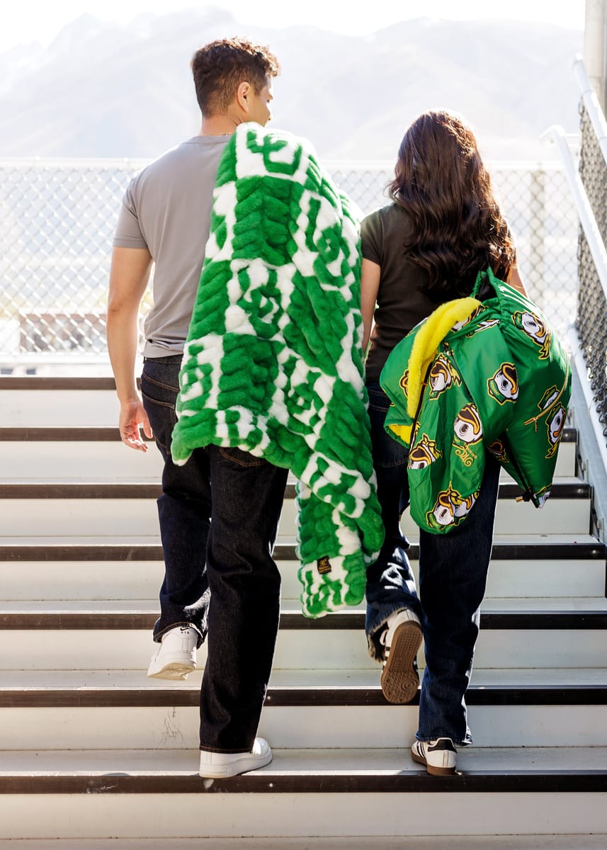 University of Oregon Ducks Hooded Stadium Everywhere Blanket - Image 4