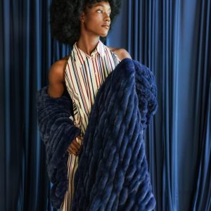 Hugs Light Peacoat Navy Blanket