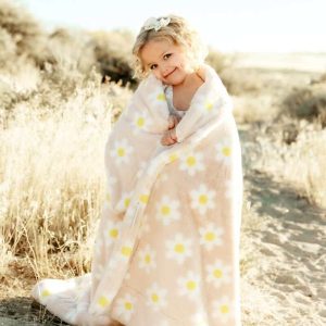 Lush Peach Flower Blanket